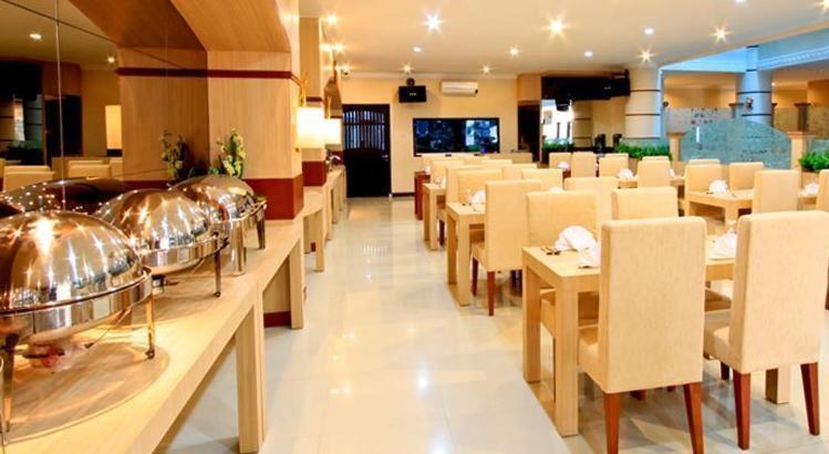 Hotel Marina 암본 외부 사진