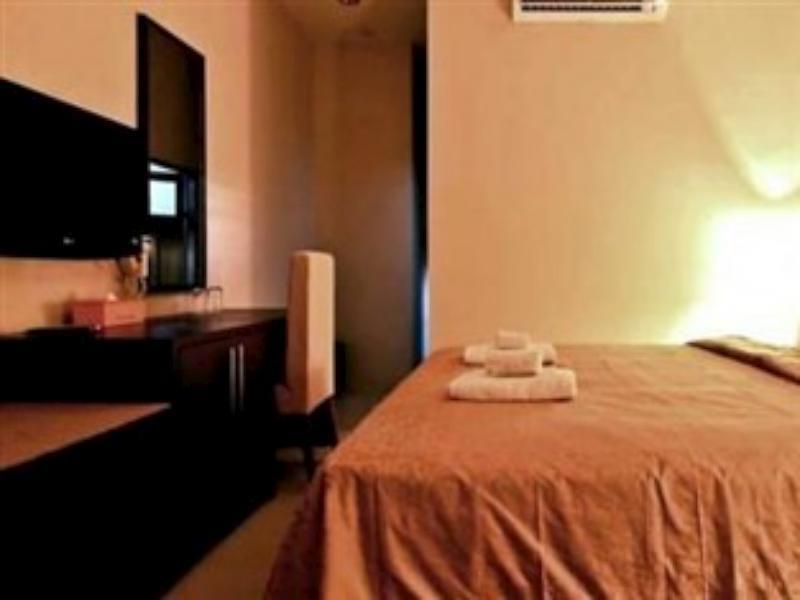 Hotel Marina 암본 외부 사진
